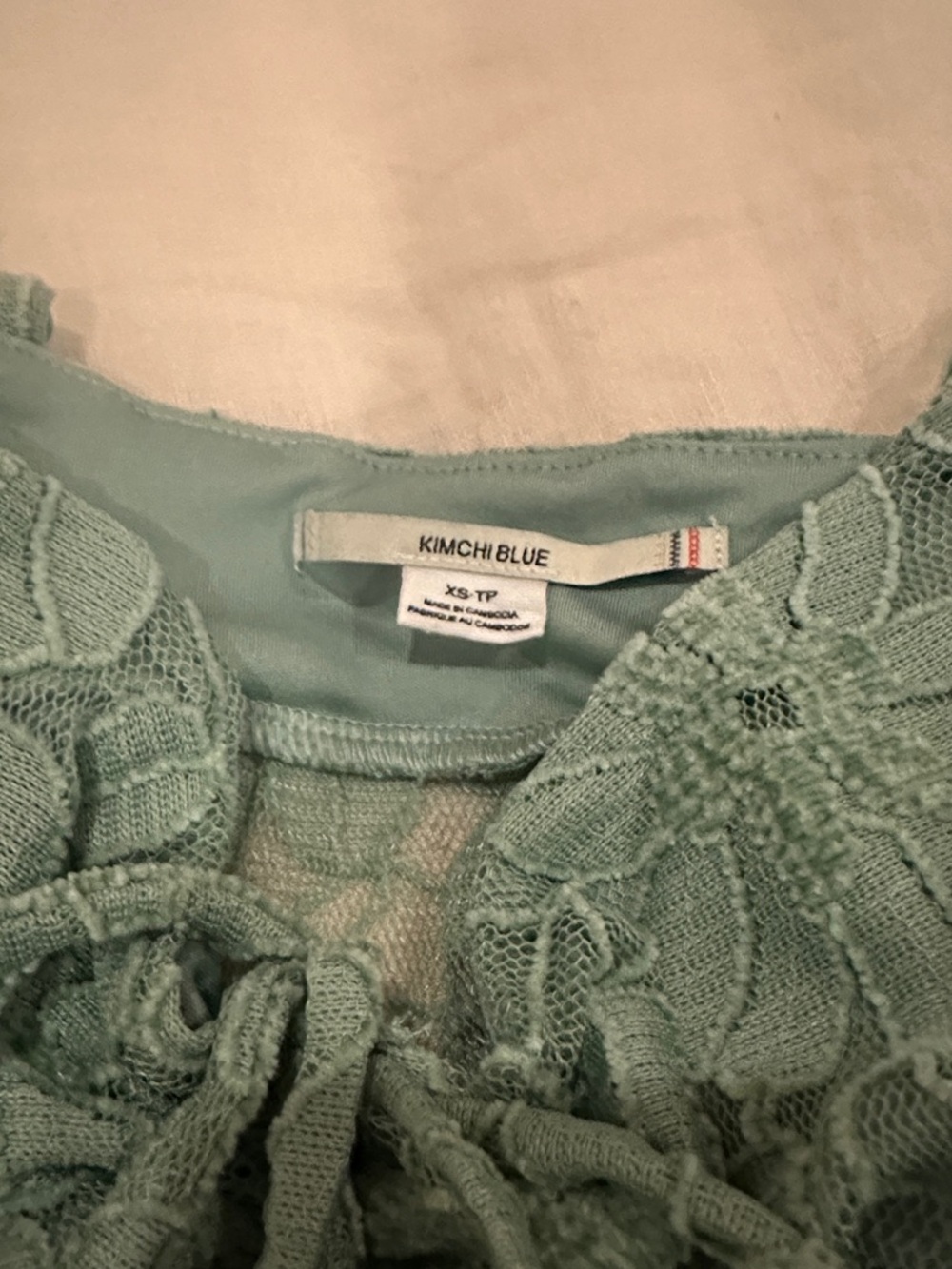 Green Lace Sheer Cami Top - Picture 2 of 4